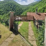 Au Chemin Du Cagire * Sengouagnet