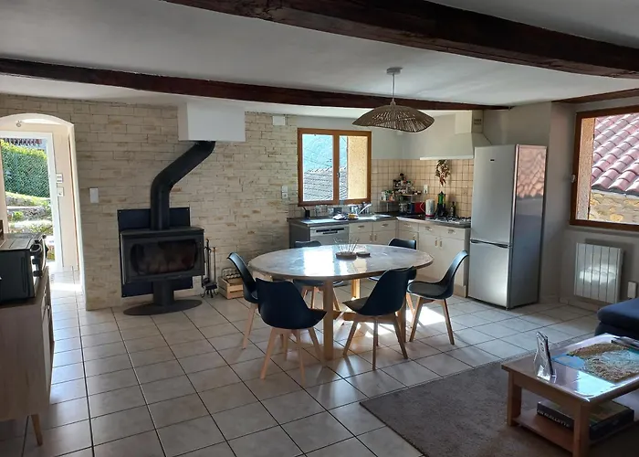 Au Chemin Du Cagire 別荘